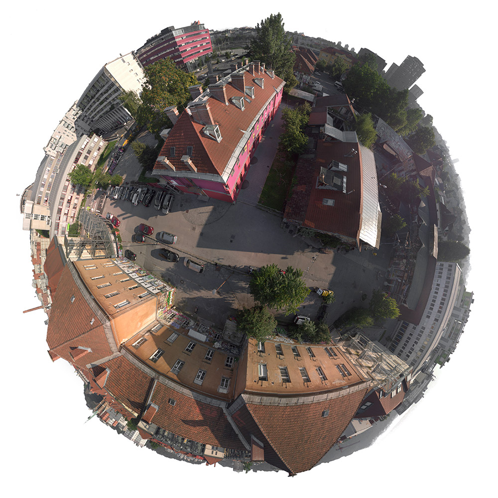 Hostel Celica 360