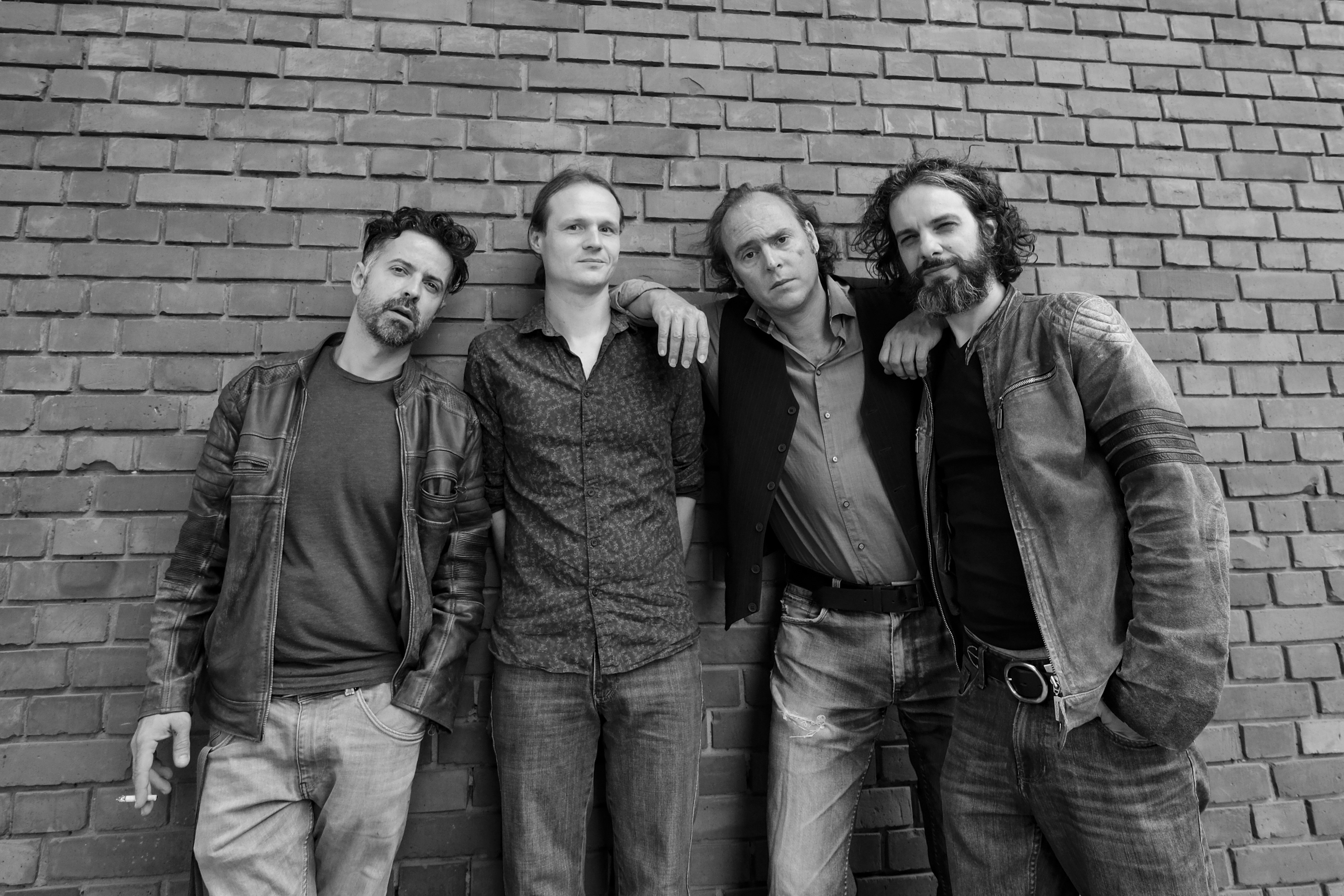 Sozvočja sveta: Hamlet Express